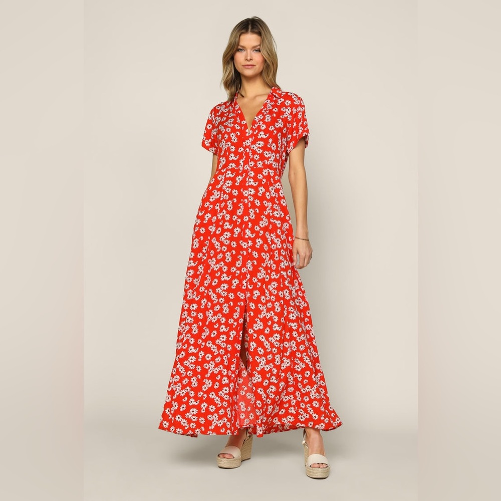 Skies Are Blue Red Floral Print Maxi Dress